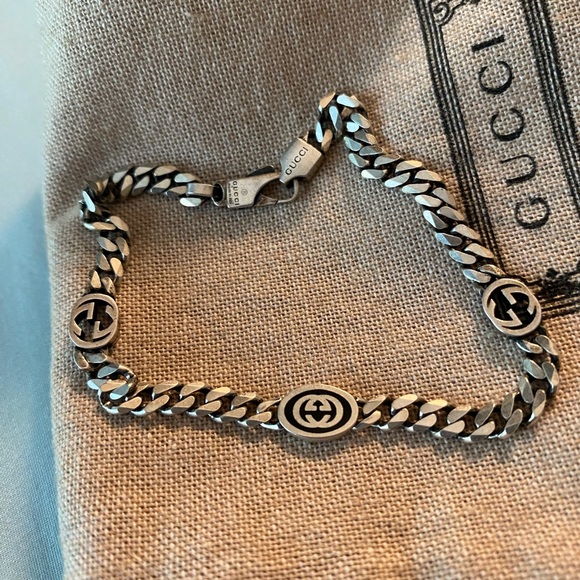 Gucci Interlocking G Bracelet - Picture 4 of 6